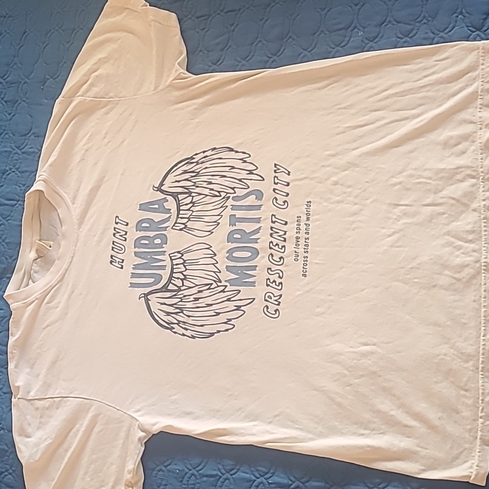 Umbra Mortis Crescent City shirt size L